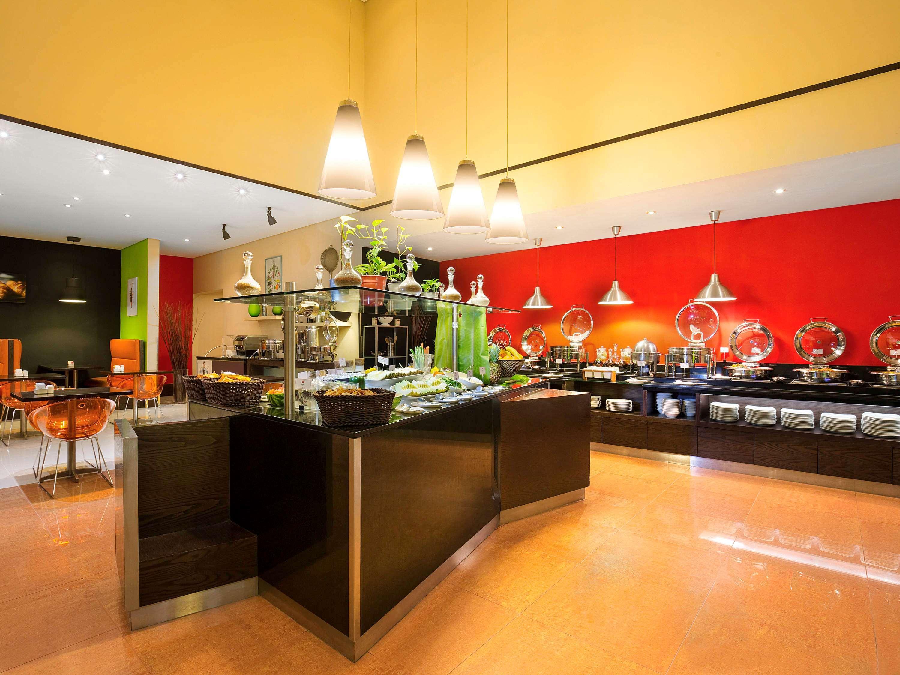 Ibis Al Rigga Hotel Dubai Eksteriør billede