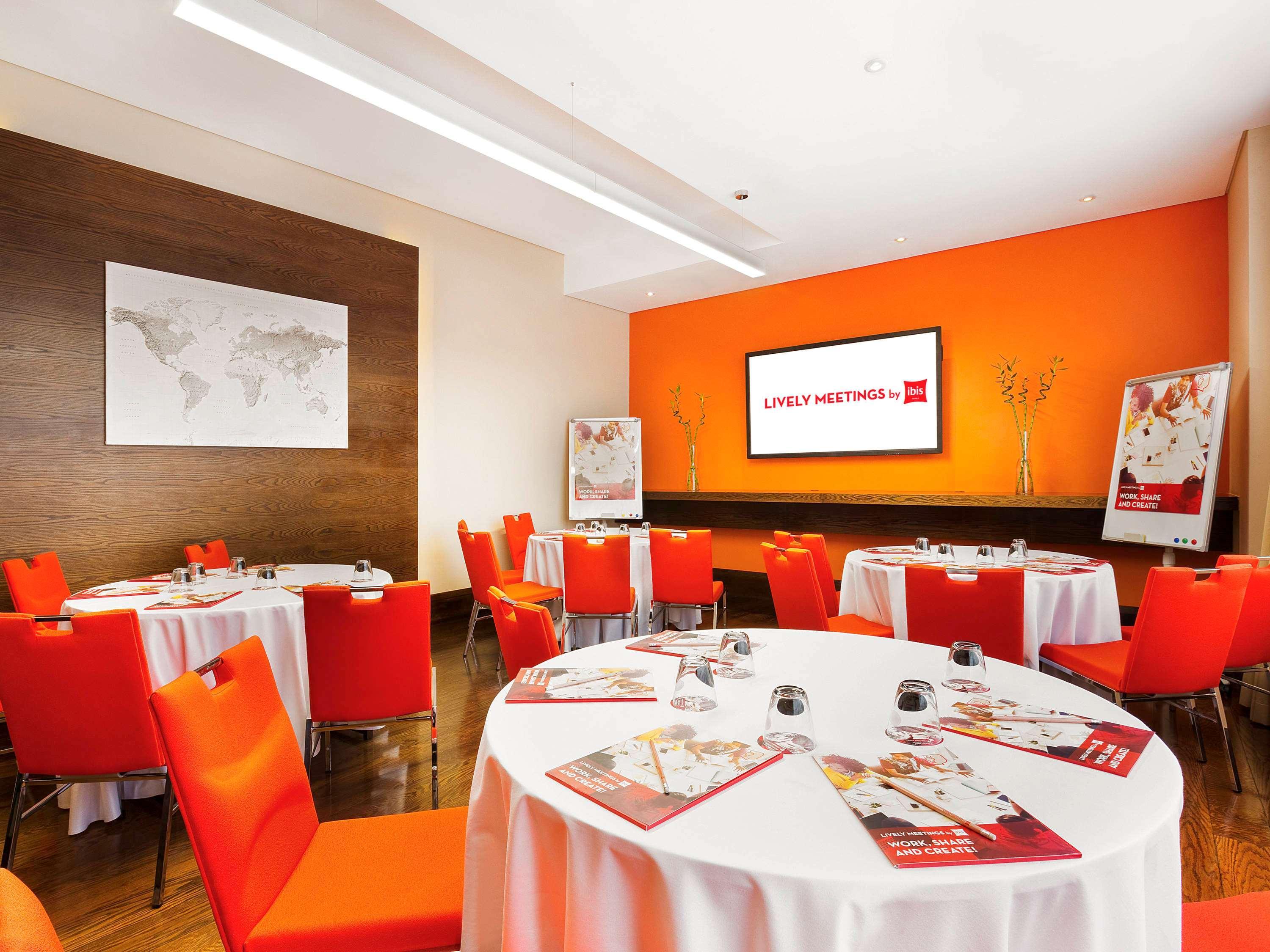 Ibis Al Rigga Hotel Dubai Eksteriør billede