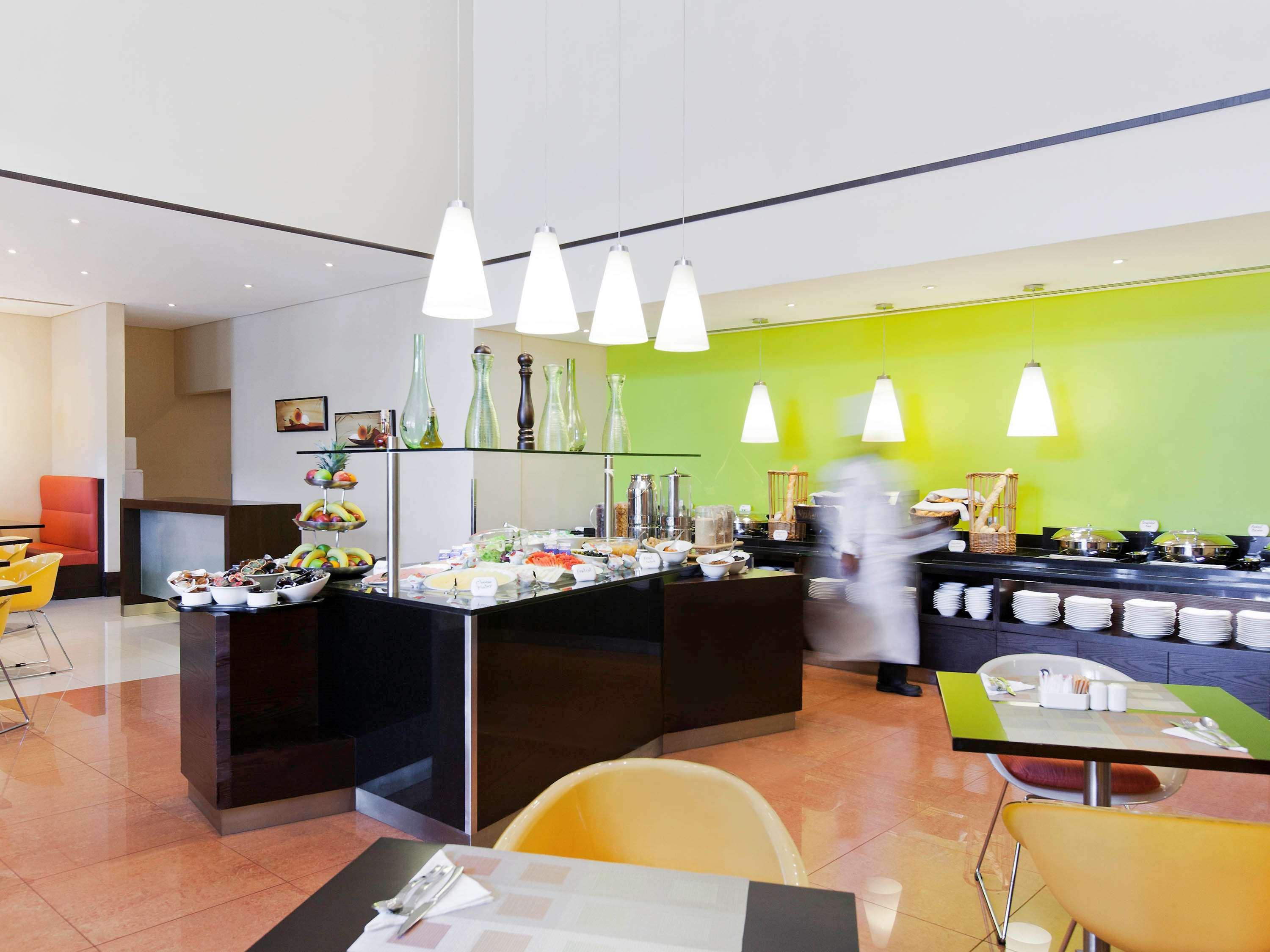 Ibis Al Rigga Hotel Dubai Eksteriør billede